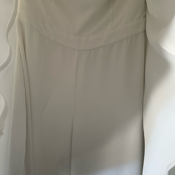 Elegant White Strapless Wide Leg Jumpsuit - Picture 4 of 5